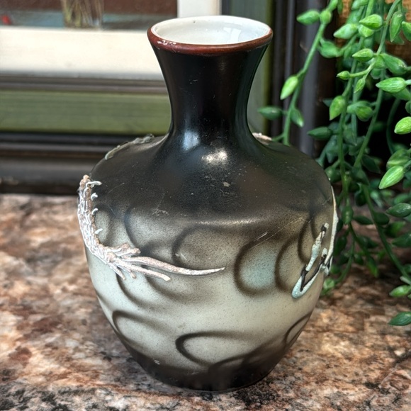 Vintage dragon vase - Picture 4 of 7